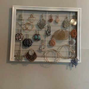 Earring holder